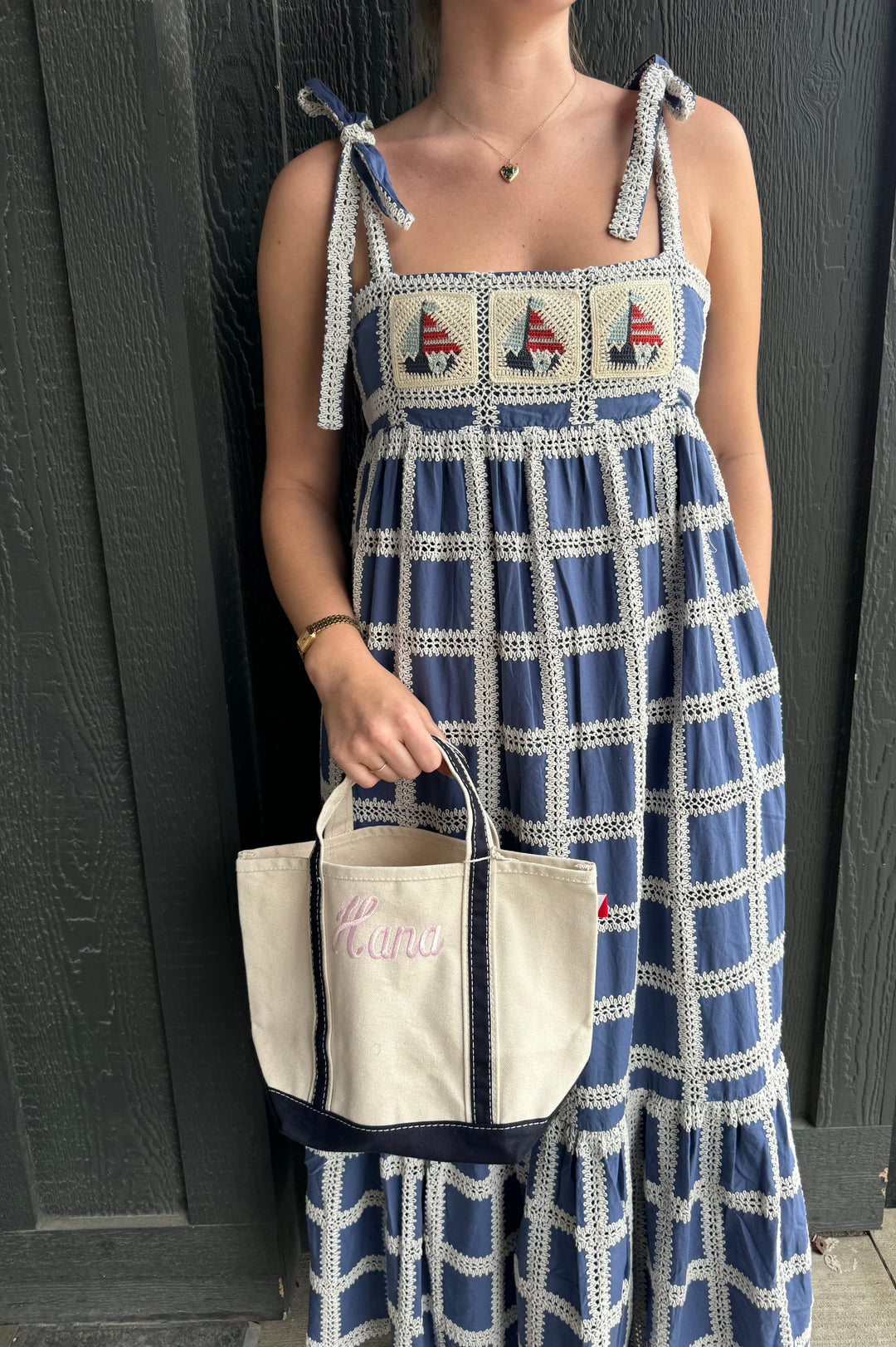 Dresses – THREAD