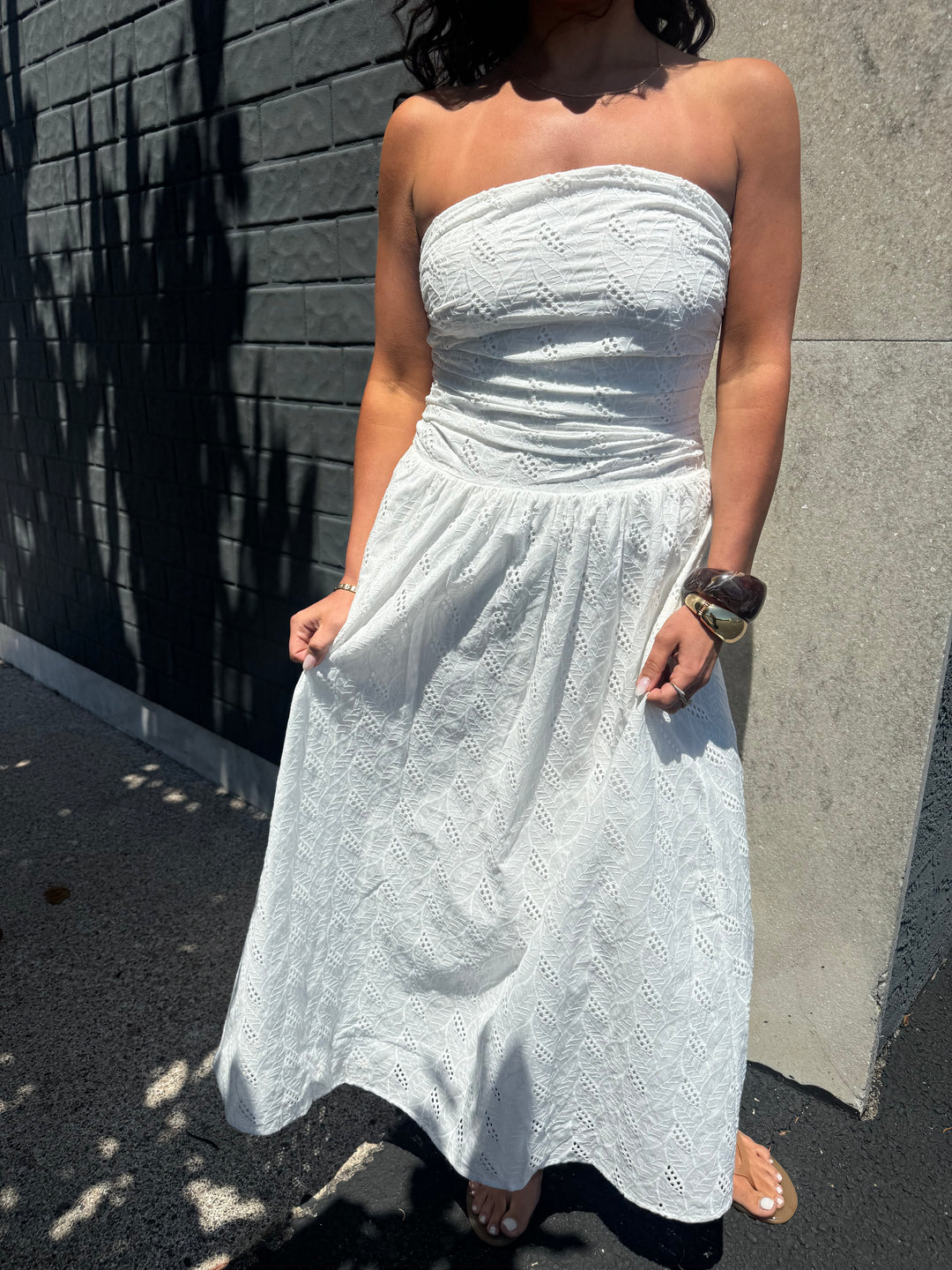 pleated chiffon dress Marchesa Notte Pleated Chiffon V-Neck Maxi Dress