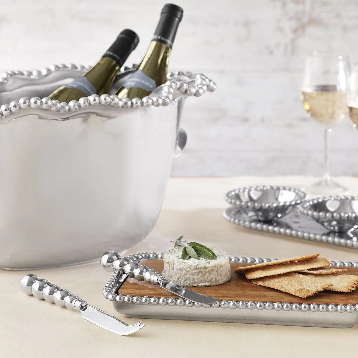 Pearled Spreader – THREAD